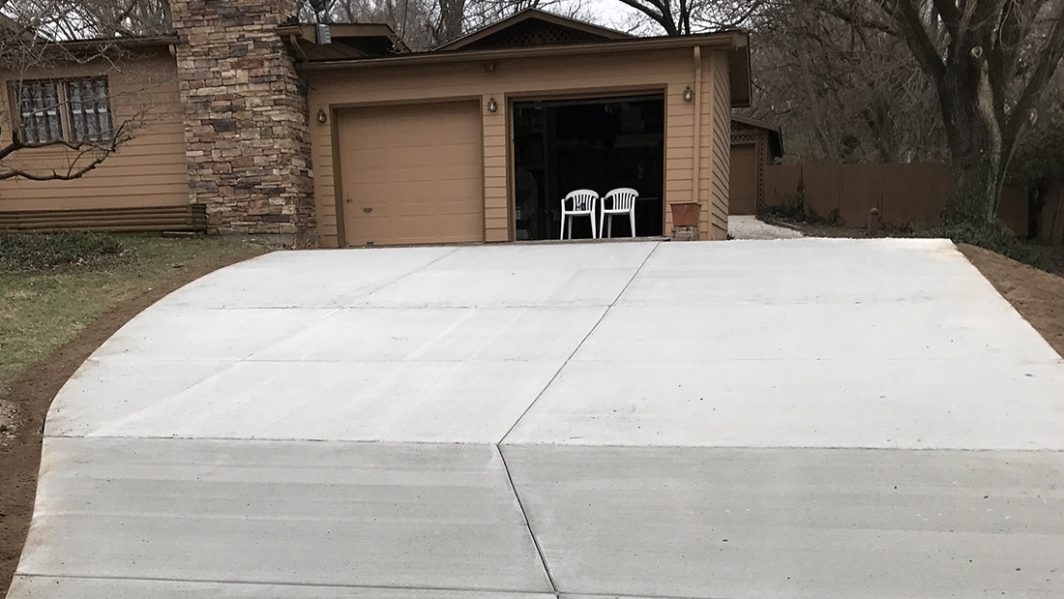concrete-driveway-replacement
